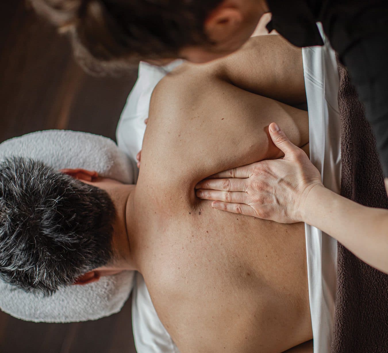 Les artisans de votre expérience détente vous souhaitent la santé